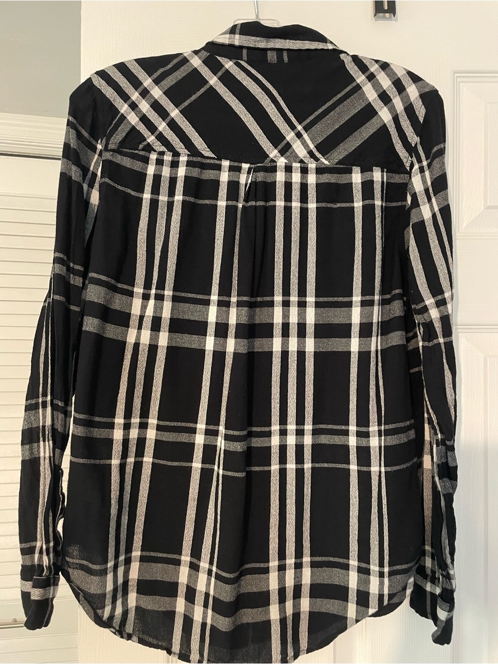 Lucky Brand Black & White Plaid Button-Down Shirt for Women - 0505 - Picture 3 of 4
